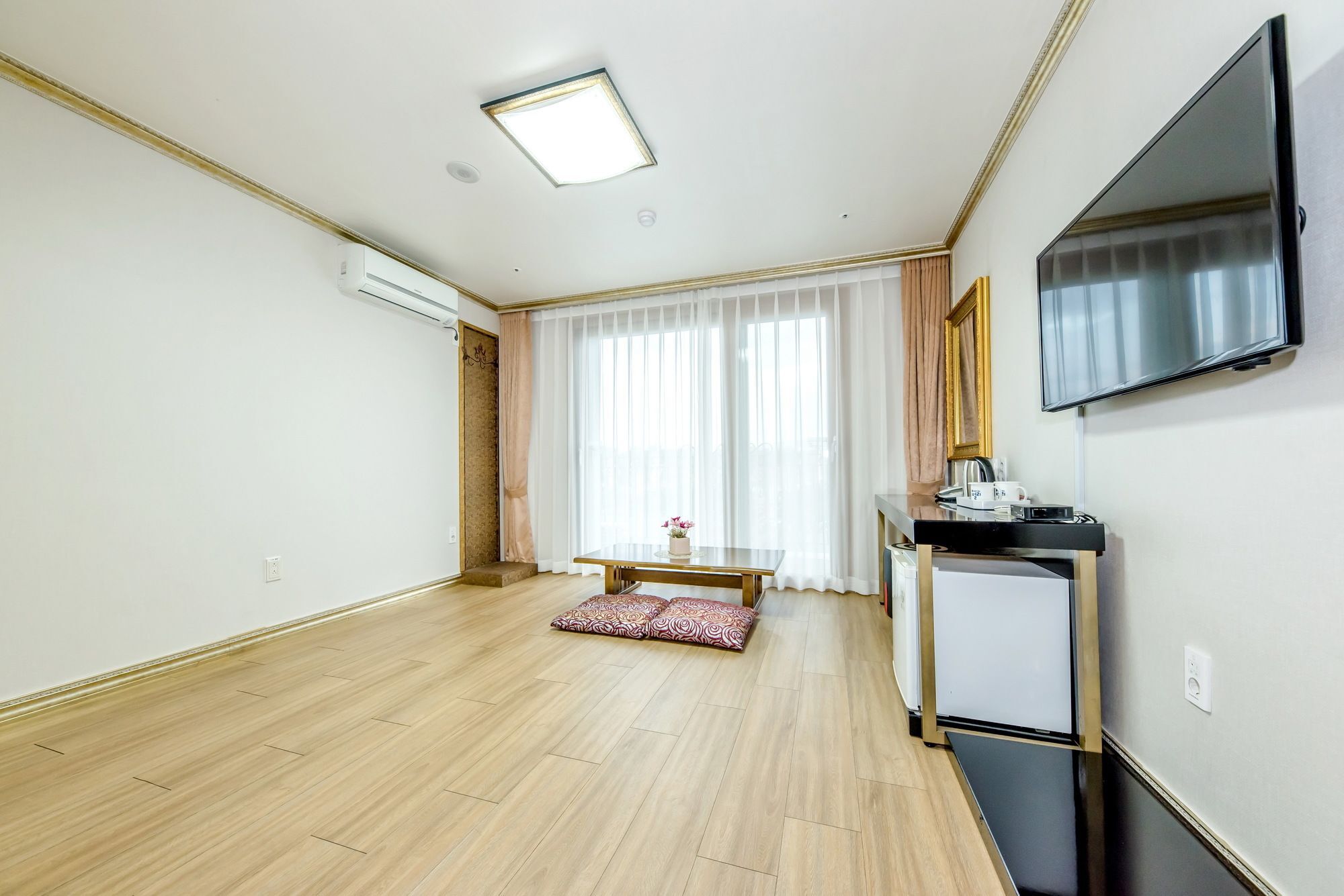 Pearly Hotel Jeju Exterior photo